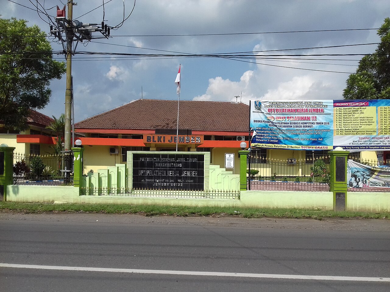 Bursa kerja ladongi